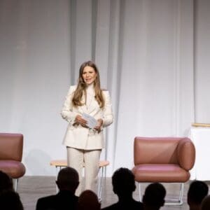 Sarah Andrina Schuetz Event-Moderatorin Unternehmerin